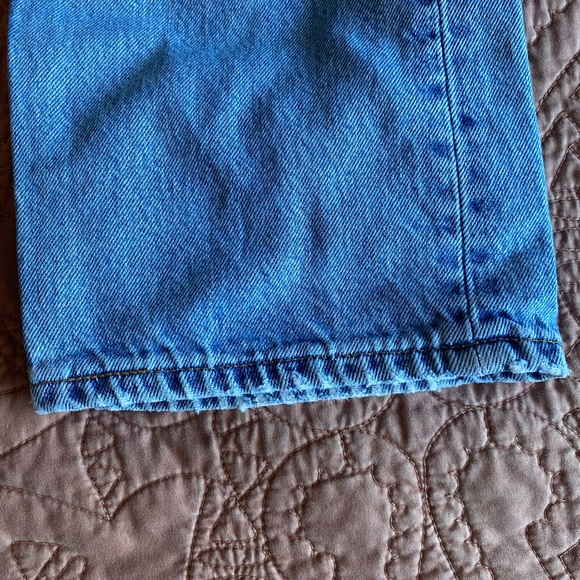 Levi 501 - Picture 4 of 6